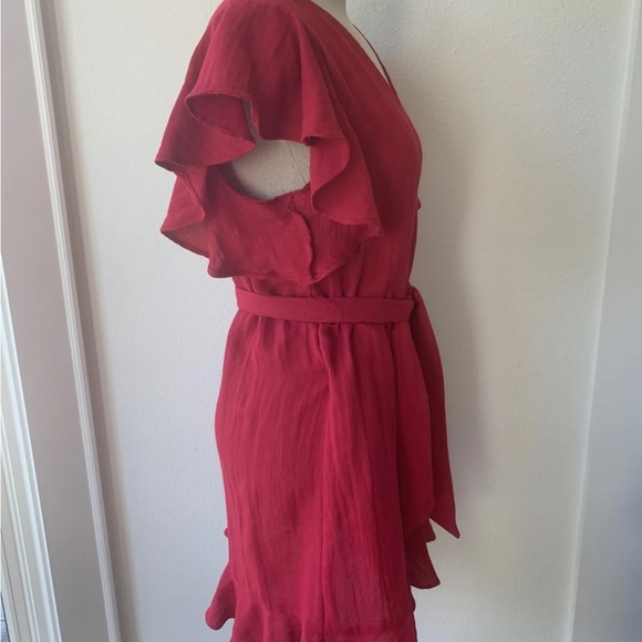 Lulus XS /S Ruffle Wrap Dress - Picture 4 of 8